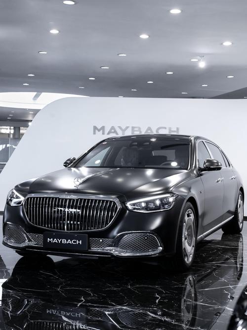 深圳145岚图汽车的售后服务让用户无忧出行，迈巴赫未来的豪华车趋势